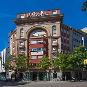 Ultonia 3*, Gerona España